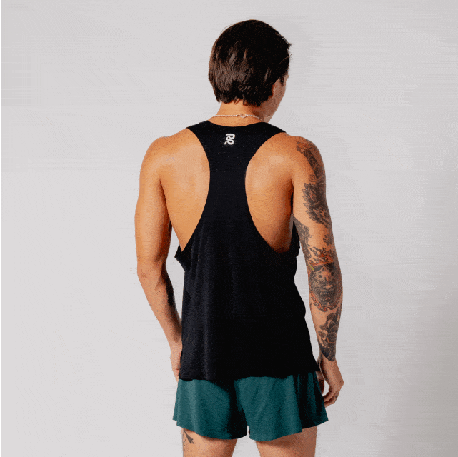 THE DESIGN THINKING BEHIND OUR MERINO WOOL BASE LAYER
